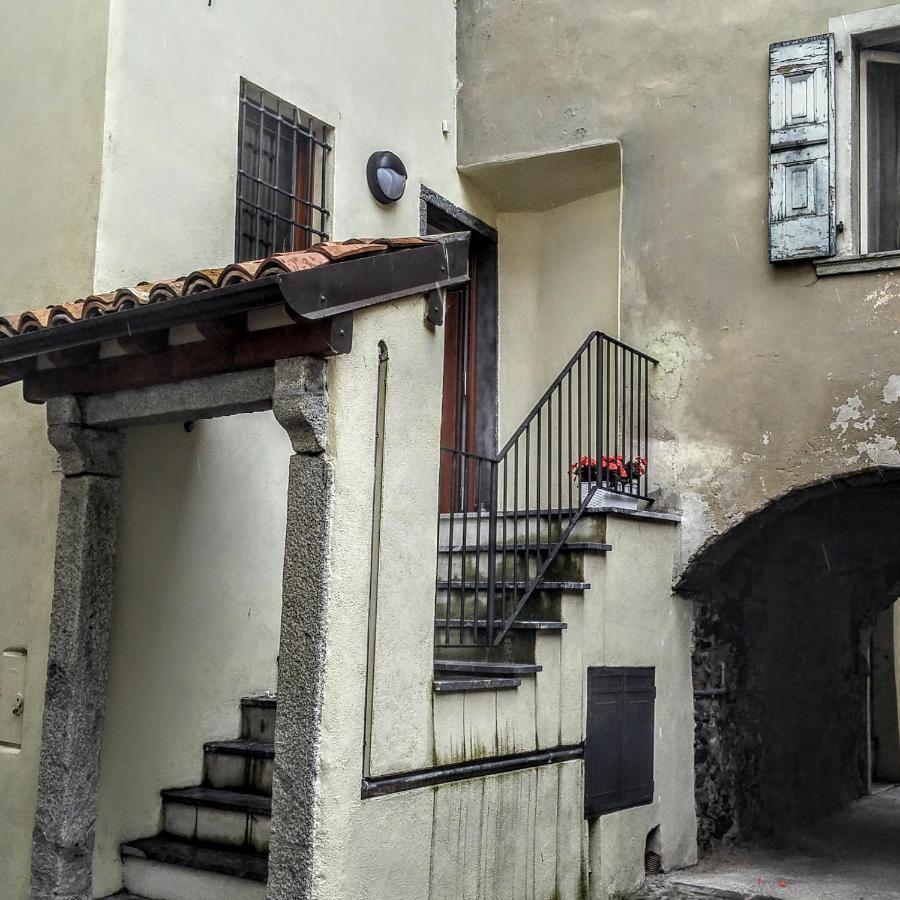 Ostello Sociale Borgo Venno Hostel Lavenone ภายนอก รูปภาพ